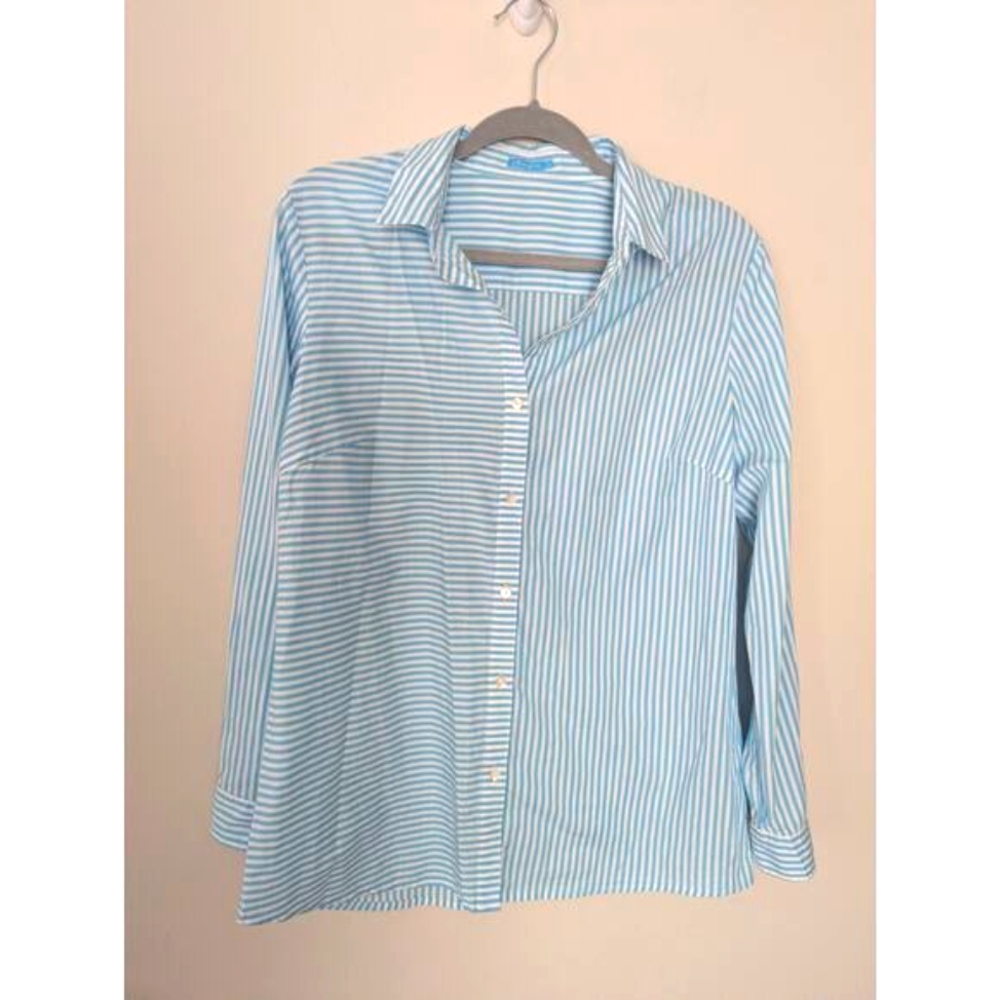 NWOT J McLaughlin Blue Striped Button Down Shirt